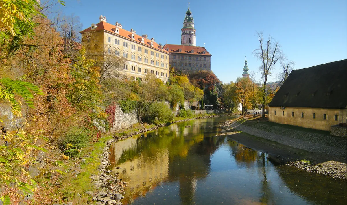 Is Český Krumlov Castle Open in Winter? 10 Top Sights