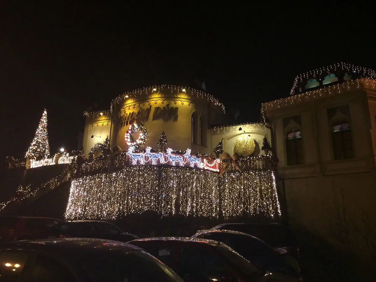 Christmas House Karlovy Vary Visitor Guide: Is It Worth It?