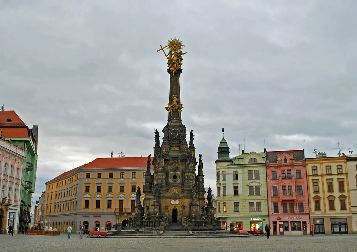 Holy Trinity Column Olomouc History: 10 Best Sights to See