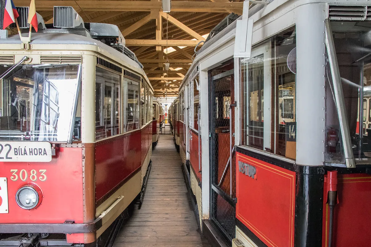 Prague Public Transport Guide: How to Navigate Easily